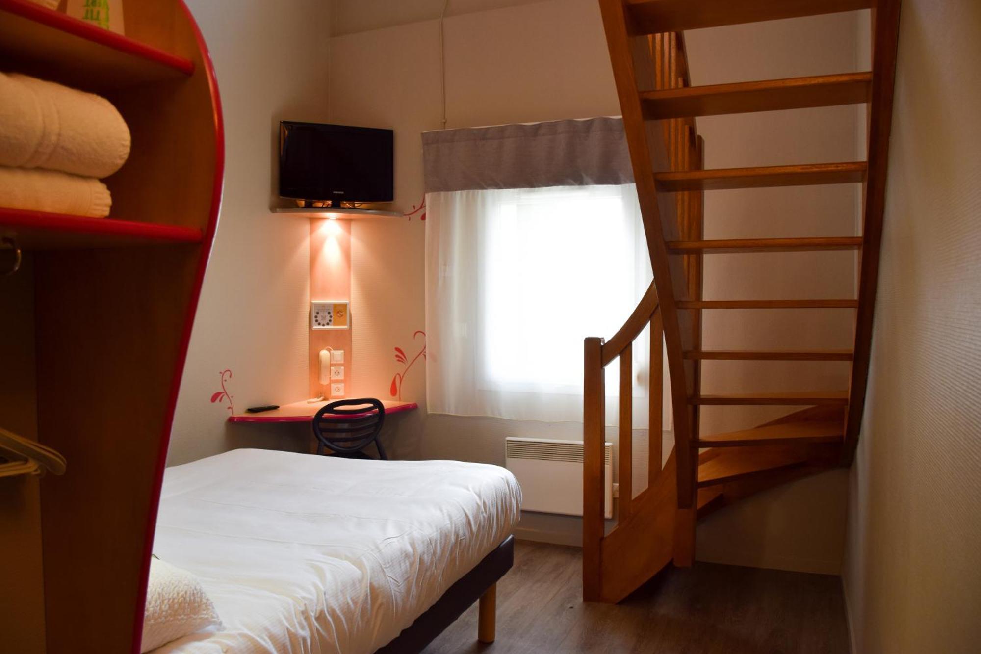 Aurena Hotel 2*