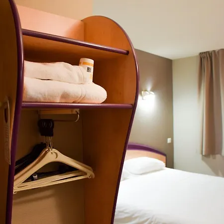 B&B Hotel Aurillac Le Lioran Exterior photo